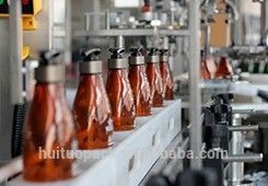 Máquina que capsula de la botella del champú del pelo de la loción de la bomba cónica del dispensador con el sistema del duende malicioso