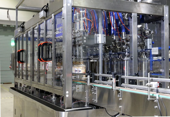 Máquina que capsula de la botella plástica 7200B/H para el detergente