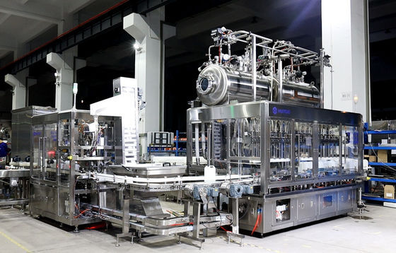 Máquina que capsula de relleno flúida del desinfectante médico